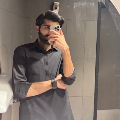 Hmukhtar013's profile picture. no risk no story
