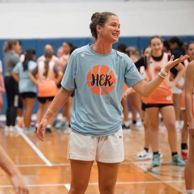 Tabor Academy Girls’ Basketball Head Coach (@taborgbball) | @Bowdoinwbb ‘18 | Tabor '14