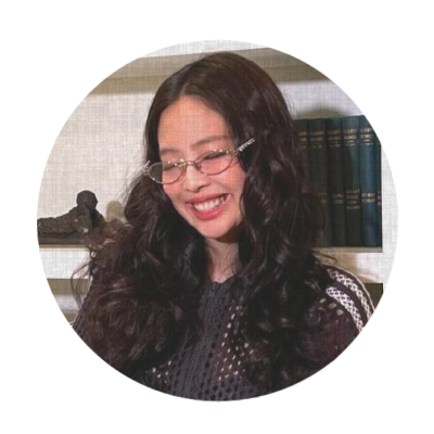 Ini dia si paling gemini (cakeeep) i think i really like JENNIE 😜✨️ 1996 ; pathfinder