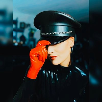 LillyNocturnal's profile picture. 🔞 Sinnlich. Dominant. Echt.