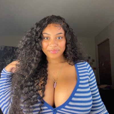 Mary78721266190's profile picture. 