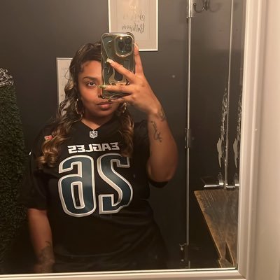 🇧🇩 Selenophile 🌙 just a cancer obsessed with the moon ♋️🌊. #FlyEaglesFly 🦅🦅