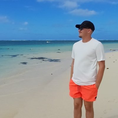 romain_lrx_'s profile picture. 18 - #M8WIN