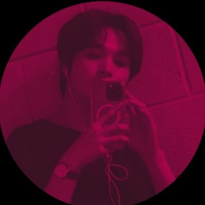 97L✨ sunflowers for my fullsun Haechan🌻 Johfam for my man Johnny Suh 🐱elfishy for my Lee Donghae 🐯 💙 elf since 2009, but nctzen too💚