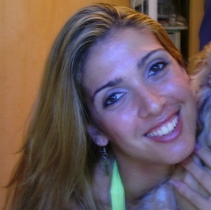 Alegre, divertida e sempre otimista!!