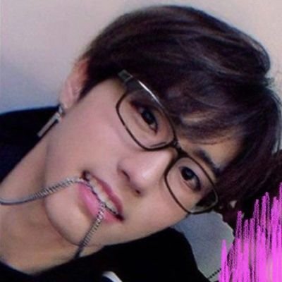 eu deitada nos peitões do jisung assistindo nana e comendo cheesecake
💘 @3rachaseios