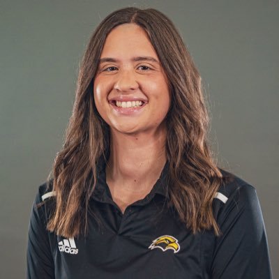 SarahPazos2's profile picture. USM ‘25 USM Marketing Graduate Assistant