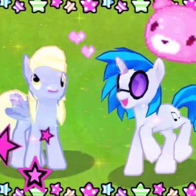 lovekkpunch1's profile picture. 돼징이