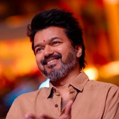 #ThalapathyVijay na Rasigan 😎 #PriyankaMohan Stan💜 |
#MSDhoni𓃵 💛