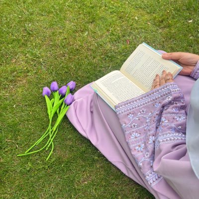 Aab_E_Kausar's profile picture. کہانی تمہاری ہے ہو سخیوں تو کمال لکھنا