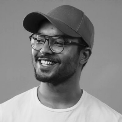 Spicemonk's profile picture. Because Nietzsche is dead.                          One typo in every tweet.