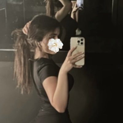 o_b8p's profile picture. -