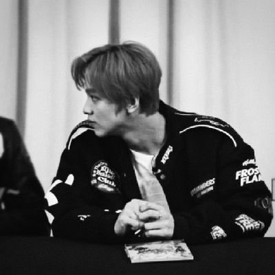 l0nly11's profile picture. dnd