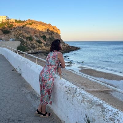 Politóloga. Profesora asociada de estudios de América Latina en @uclm_es. Con @RedPolitologas. Feminista antirracista. Del Madrid.
