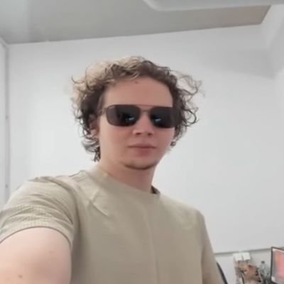 AD0S_YT's profile picture. 