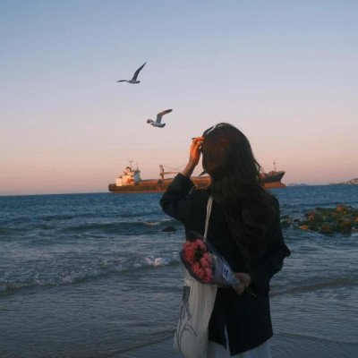 pcqpx61244341's profile picture. 時には、さらなる慰めではなく、自分自身に「大丈夫、乗り越えられる」と言い聞かせることが必要なのです。なぜなら、あなたを本当に救えるのは、あなた自身の力だけだからです。