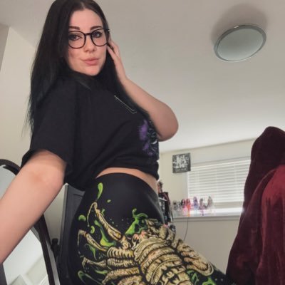 movies. xenomorphs. collecting. | @nosferatunick 💍