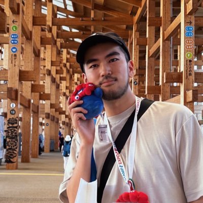 KS017k's profile picture. H9年製 雑多になんかしてます。 ボカロ/グラブル/Steam/ボドゲ/🐳