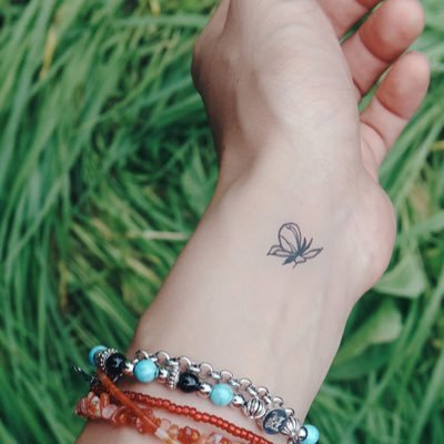 fol vì thích đọc tw của bạn chứ 0 phải stalk 💫