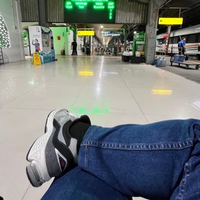 rifqikfahri's profile picture. Tak ada gading yang tak Retak