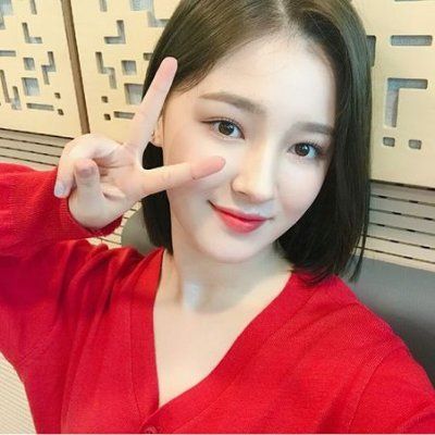 LucyBrown468933's profile picture. 
