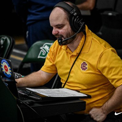 Play-by-Play Voice of @BCUAthletics 🏈🏀⚾️🥎🏐 on the @CatEyeNetwork and @1380TheCAT. @simulationfl Hall of Fame broadcaster. Freelance PxP/PA Announcer.