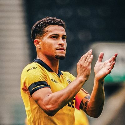 Wolves3rb's profile picture. مشجع لنادي ولفرهامبتون و مهتم بالدوري البرتغالي

#WOLVES  | @LIGAP_ | @WWFC_AR