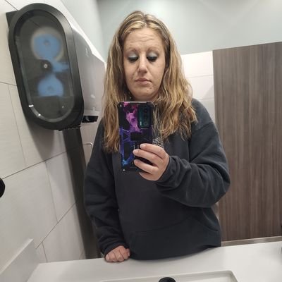 33F. Recovery. TSwift. The B in LGBTQ+. Too sensitive for this world, as said by my mother. 🫶🏼