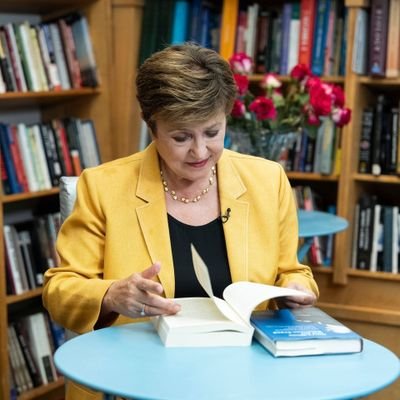 support_plutus's profile picture. 📚Entrepreneur | 🎖🏅Business Coach |
🎓🎓Lawyer