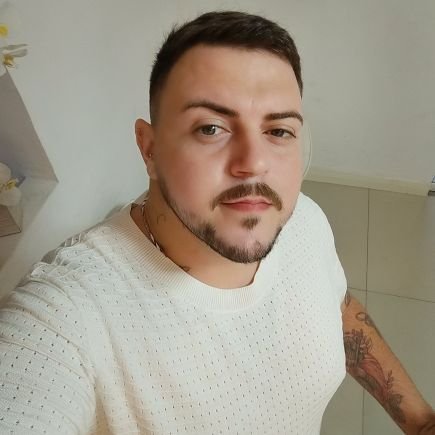 JuniorSerg54804's profile picture. RJ 
Um ser livre