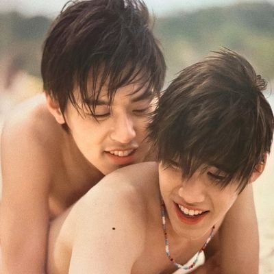 one of the most happiness in my life is that i still have him along the way until now BKPP❤️💙
