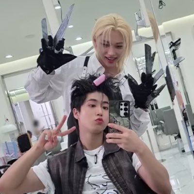 NSFW 🔞 3rd gen STAY 🧭 Carat 💎 if u talk shit about my babies, dni 🍒🐿️