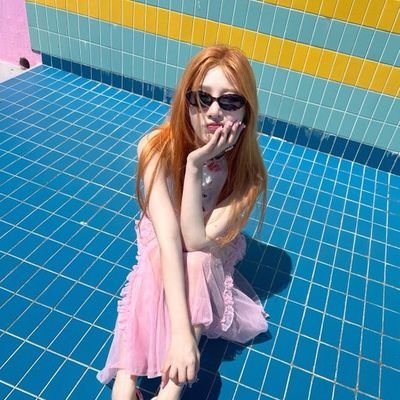 Roleplayer of Park Sooyoung a.k.a Joy. red velvet's malgeumi. 96gurl