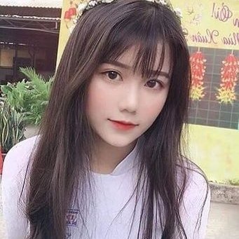 LydiaSmith53180's profile picture. 