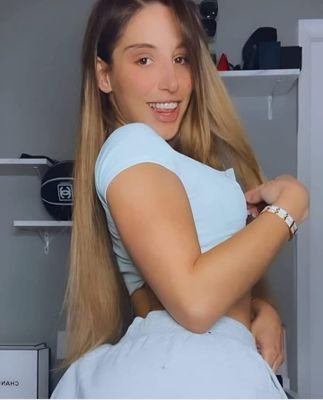 I'm sweetfuk18 am a porn star I love to fuck I can handle women very well 🥒👄👅