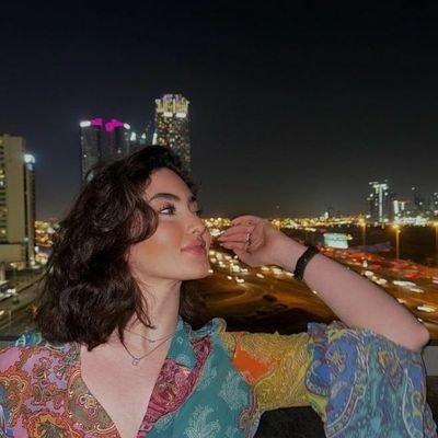 jj_honey1's profile picture. Gas fees won't hold me back, I'm crypto bound