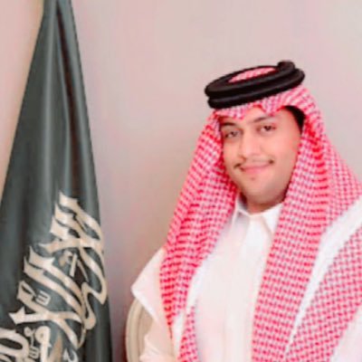 خريج أدارة الاعمال العامه جامعة تبوك----اجعل من يراك يدعو لمن رباك خذها قاعده لك .