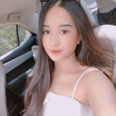 EmilyBr82285467's profile picture. 