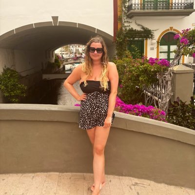 AmieLeighWWFC's profile picture. Primary School Teacher✏📚 Wolves STH⚽💕