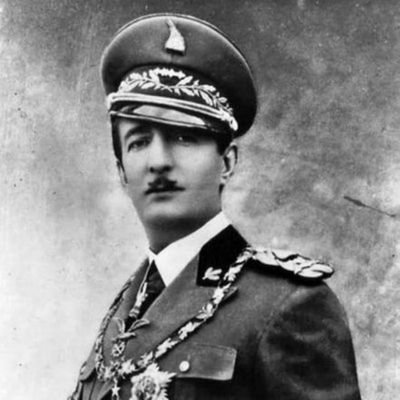 Чим більше росіян ми вб'ємо зараз, тим менше доведеться вбивати нашим дітям
© Роман Ратушний
#смерть_ворогам!
#слава_Нації!
#смерть_медіакурвам!
#анти95квартал