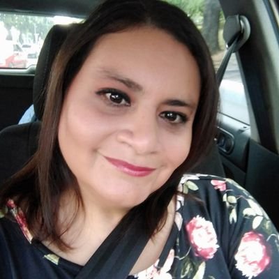 Alegre, amiguera y buena amiga, mi mayor tesoro mi familia los amores de mi vida mis sobrinos y el centro de mi vida Dios y la Virgen!❤️❤️🙏 feminista 💜