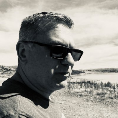 Passionate about infra, automation & observability. vExpert. #Aviation #FlightSim #PPLA wip. Politics—mainly for the sarcasm. Opinions my own.
