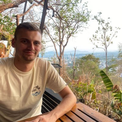 carlbilcock123's profile picture. 