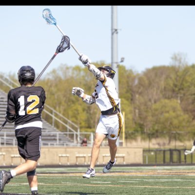 2026 | Riverside High School | OMF , DMF | Senior | 6’1” 182lbs |