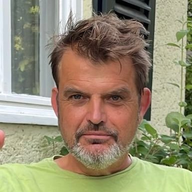 mtvdlinde's profile picture. Da Vinci College ISK Leiden/Burgerschap/NT2/Toneelgroep Al Dente/Ajax