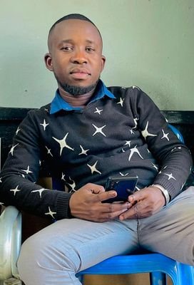Directeur général de CAYVIBENEWS
Créateur de contenus
Activiste engagé
Maitre de cérémonie
Juriste en formation.