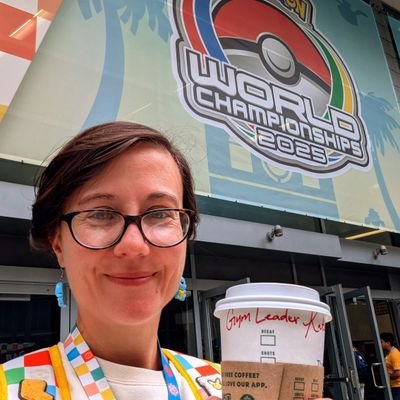 PokemonGo PVP Enthusiast - Battle Catz co-host - Enter the Dragonair's Den EMEA co-host - Queen Bees captain - Illustration & Comics - Bird Nerd - she/her