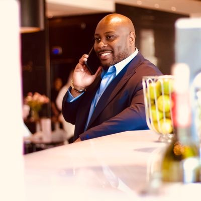 𝑰𝒏𝒕𝒆𝒈𝒓𝒊𝒕𝒚 𝒏𝒐𝒕 𝒇𝒐𝒓 𝒔𝒂𝒍𝒆 Founder & Managing Director @sportsoys - Stay small enough, long enough and you’ll be big enough soon enough