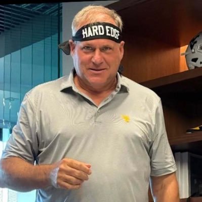 Avid golfer Mexican beer enjoyer & WVU sports enthusiast
