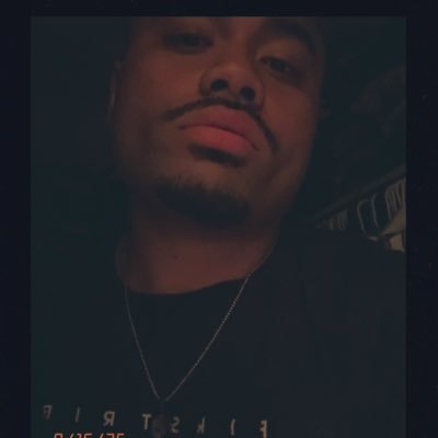 @fordschool Alum | THE FIJI STORE | Beer Connoisseur | Husband to Kula | father to Leilani | PubG: Vitian